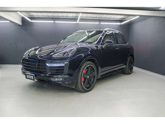PORSCHE-CAYENNE-4.8 4X4 V8 32V TURBO GASOLINA 4P TIPTRONIC PORSCHE-CAYENNE-2017
