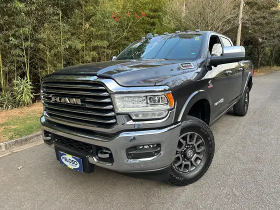 RAM 3500 6.7 I6 TURBO DIESEL LIMITED LONGHORN CD 4X4  AUTOMÁTICO