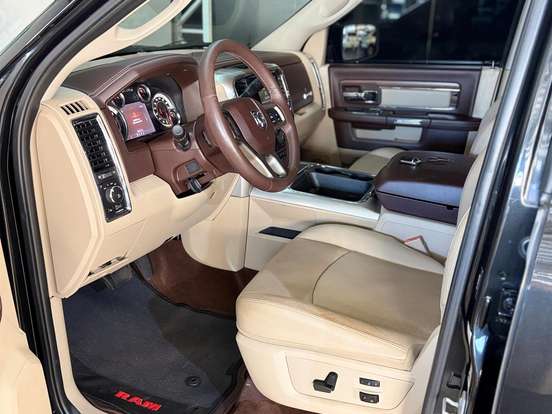 RAM-2500-6.7 LARAMIE 4X4 CD I6 TURBO DIESEL 4P AUTOMÁTICO RAM-2500-2016