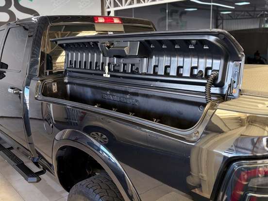RAM-2500-6.7 LARAMIE 4X4 CD I6 TURBO DIESEL 4P AUTOMÁTICO RAM-2500-2016