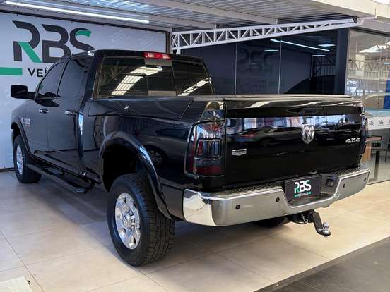 RAM-2500-6.7 LARAMIE 4X4 CD I6 TURBO DIESEL 4P AUTOMÁTICO RAM-2500-2016