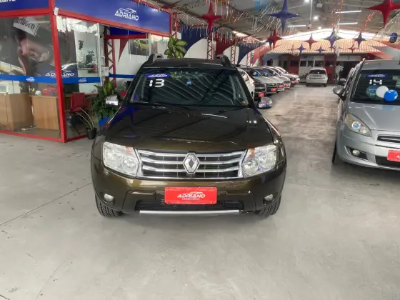RENAULT DUSTER 2.0 DYNAMIQUE 4X2 16V FLEX 4P AUTOMÁTICO RENAULT DUSTER 2.0 DYNAMIQUE 4X2 16V FLEX 4P AUTOMÁTICO