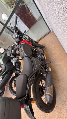 ROYAL ENFIELD-HIMALAYAN-2022