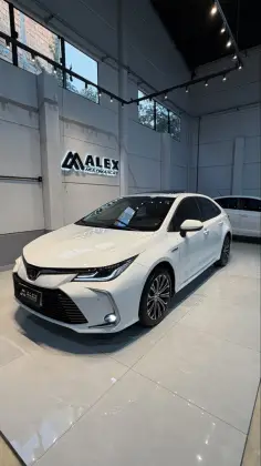 TOYOTA COROLLA 1.8 VVT-I HYBRID FLEX ALTIS PREMIUM CVT