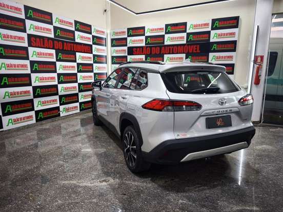 TOYOTA-COROLLA CROSS-2024
