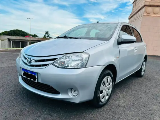 TOYOTA ETIOS 1.3 X 16V FLEX 4P MANUAL