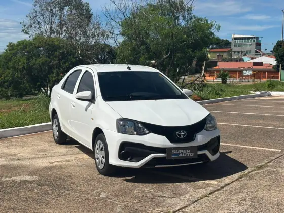 TOYOTA ETIOS 1.5 X SEDAN 16V FLEX 4P MANUAL