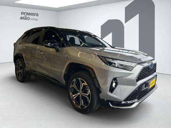 TOYOTA-RAV4-2024
