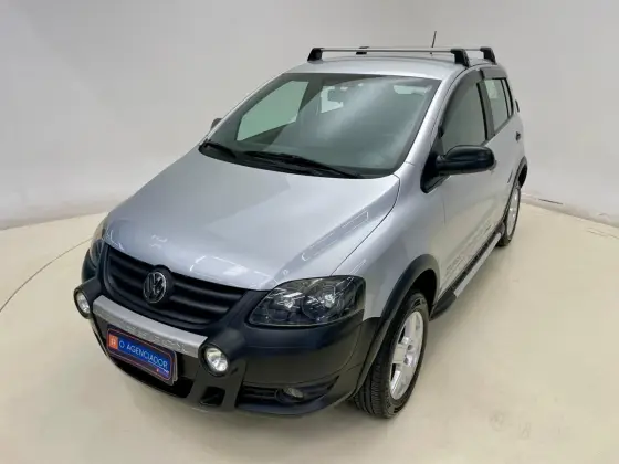 VOLKSWAGEN CROSSFOX 1.6 MI FLEX 8V 4P MANUAL VOLKSWAGEN CROSSFOX 1.6 MI FLEX 8V 4P MANUAL