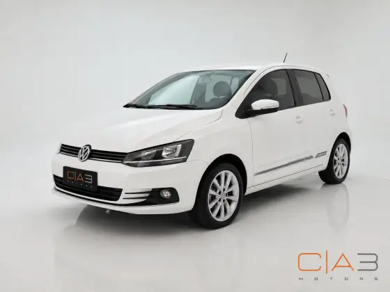 VOLKSWAGEN FOX 1.6 MSI TOTAL FLEX CONNECT 4P MANUAL VOLKSWAGEN FOX 1.6 MSI TOTAL FLEX CONNECT 4P MANUAL