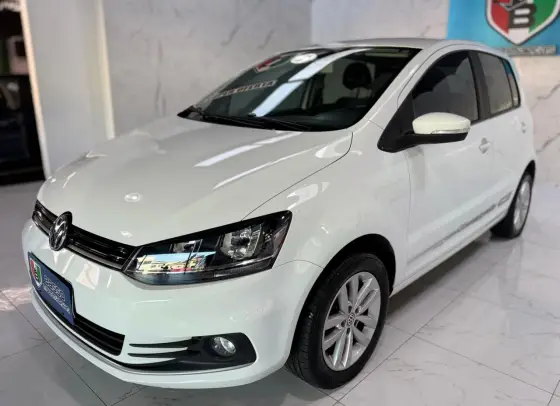 VOLKSWAGEN FOX 1.6 MSI TOTAL FLEX CONNECT 4P MANUAL VOLKSWAGEN FOX 1.6 MSI TOTAL FLEX CONNECT 4P MANUAL