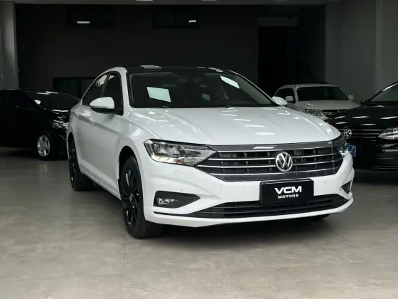 VOLKSWAGEN JETTA 1.4 250 TSI TOTAL FLEX COMFORTLINE TIPTRONIC VOLKSWAGEN JETTA 1.4 250 TSI TOTAL FLEX COMFORTLINE TIPTRONIC