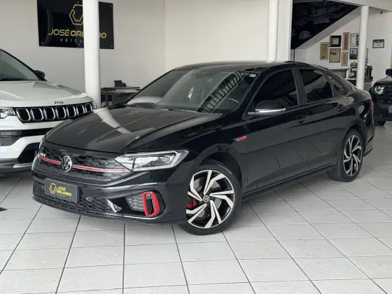 VOLKSWAGEN JETTA 2.0 350 TSI GASOLINA GLI DSG