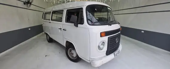 VOLKSWAGEN KOMBI 1.4 MI STD LOTAÇÃO 8V FLEX 3P MANUAL