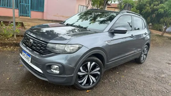 VOLKSWAGEN T-CROSS 1.0 200 TSI TOTAL FLEX COMFORTLINE AUTOMÁTICO VOLKSWAGEN T-CROSS 1.0 200 TSI TOTAL FLEX COMFORTLINE AUTOMÁTICO