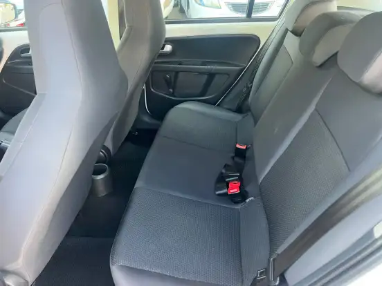 VOLKSWAGEN-UP-1.0 170 TSI TOTAL FLEX XTREME 4P MANUAL VOLKSWAGEN-UP-2019