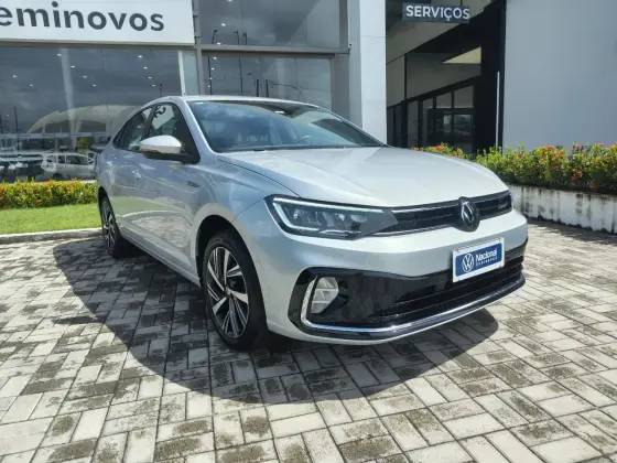 VOLKSWAGEN VIRTUS 1.0 200 TSI HIGHLINE AUTOMÁTICO