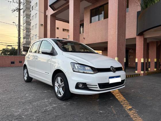 VOLKSWAGEN FOX 1.0 MI COMFORTLINE 8V FLEX 4P MANUAL