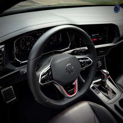 VOLKSWAGEN-JETTA-2023