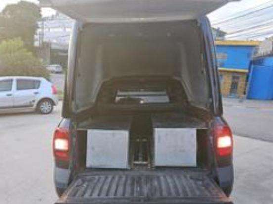 VOLKSWAGEN-SAVEIRO-2011