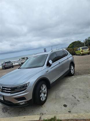 VOLKSWAGEN-TIGUAN-2019