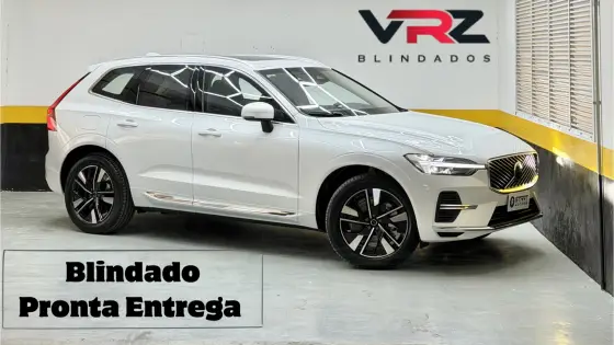 VOLVO XC60 2.0 T8 PHEV PLUS AWD GEARTRONIC