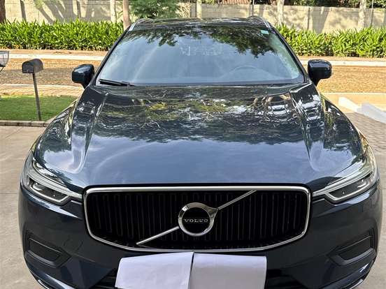VOLVO-XC60-2.0 T5 GASOLINA MOMENTUM AWD GEARTRONIC VOLVO-XC60-2018