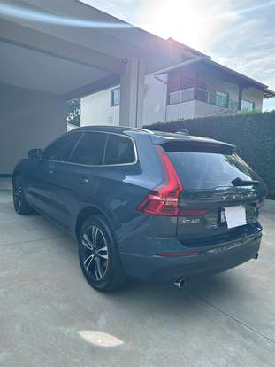 VOLVO-XC60-2018