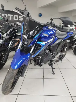 YAMAHA FZ25 FAZER CONNECTED ABS YAMAHA FZ25 FAZER CONNECTED ABS