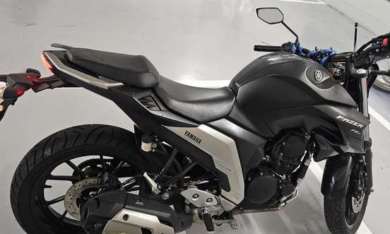YAMAHA-FZ25 FAZER ABS-2023