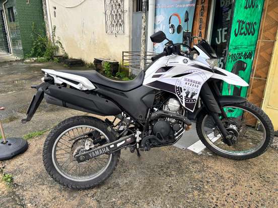 YAMAHA-XTZ 250 LANDER-2022