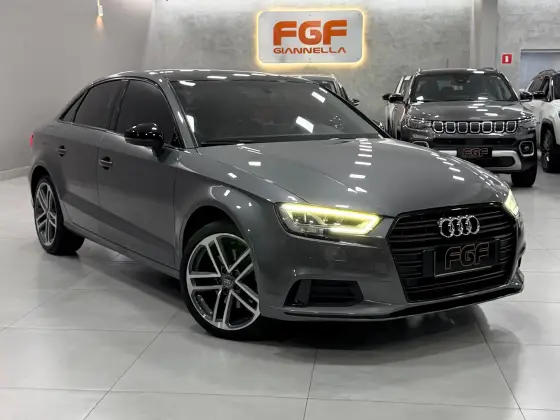 AUDI A3 2.0 TFSI GASOLINA SEDAN PERFORMANCE BLACK S-TRONIC