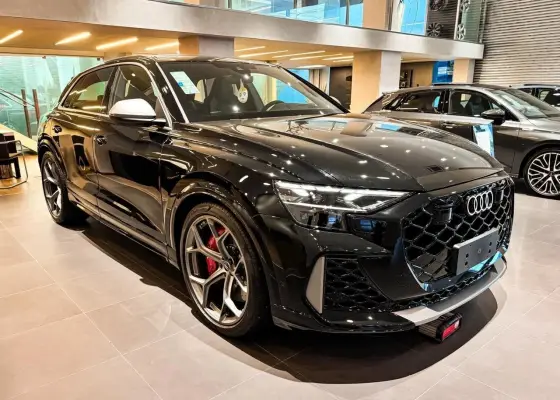 AUDI RS Q8 4.0 V8 TWINTURBO GASOLINA PERFORMANCE TIPTRONIC AUDI RS Q8 4.0 V8 TWINTURBO GASOLINA PERFORMANCE TIPTRONIC