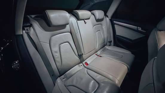 AUDI-A4-2013