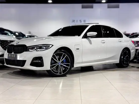 BMW 330e 2.0 16V TURBO HÍBRIDO M SPORT AUTOMÁTICO