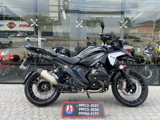 BMW R 1300 GS TRIPLE BLACK BMW R 1300 GS TRIPLE BLACK