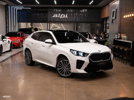 BMW X2 2.0 TURBO GASOLINA XDRIVE20I M SPORT STEPTRONIC BMW X2 2.0 TURBO GASOLINA XDRIVE20I M SPORT STEPTRONIC
