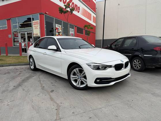 BMW 320i 2.0 SPORT GP 16V TURBO ACTIVE FLEX 4P AUTOMÁTICO