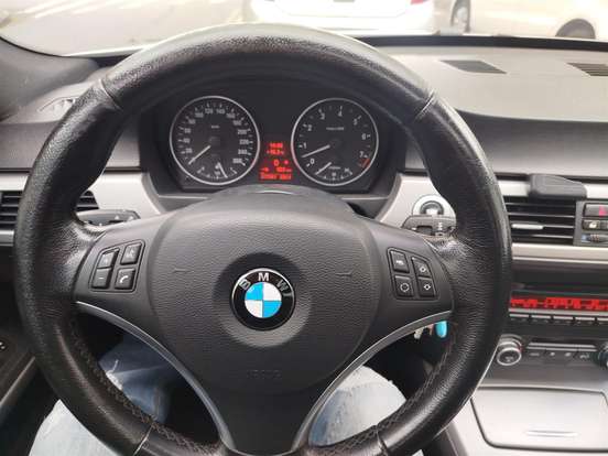 BMW-325i-2.5 SEDAN 24V GASOLINA 4P AUTOMÁTICO BMW-325i-2007