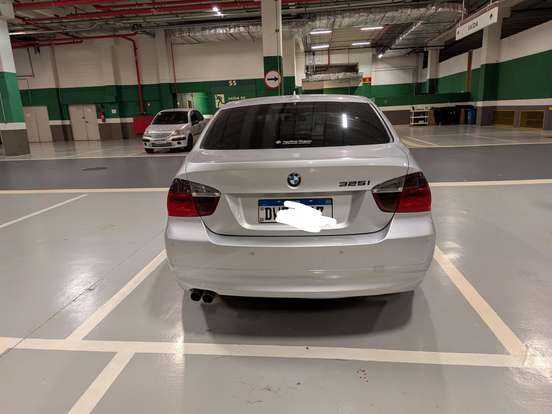 BMW-325i-2.5 SEDAN 24V GASOLINA 4P AUTOMÁTICO BMW-325i-2007