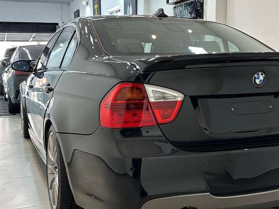 BMW-335i-3.0 SPORT SEDAN 24V GASOLINA 4P AUTOMÁTICO BMW-335i-2006