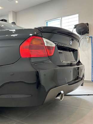 BMW-335i-2006