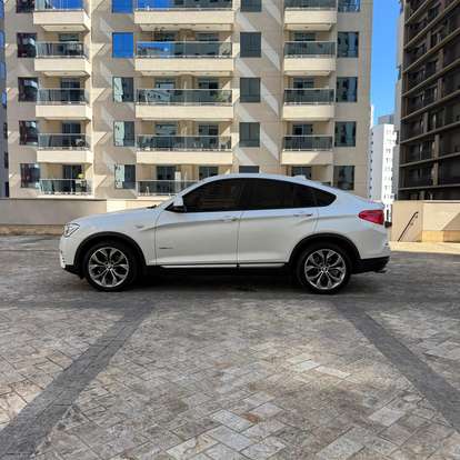 BMW-X4-2018