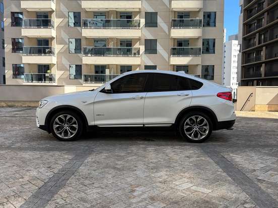 BMW-X4-2.0 28I X LINE 4X4 16V TURBO GASOLINA 4P AUTOMÁTICO BMW-X4-2018