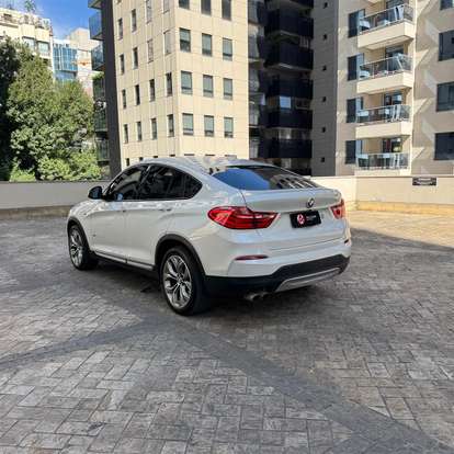 BMW-X4-2018