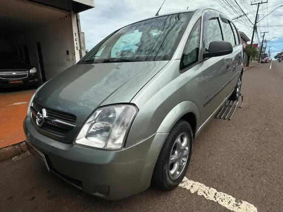 CHEVROLET MERIVA 1.8 MPFI JOY 8V FLEX 4P MANUAL CHEVROLET MERIVA 1.8 MPFI JOY 8V FLEX 4P MANUAL
