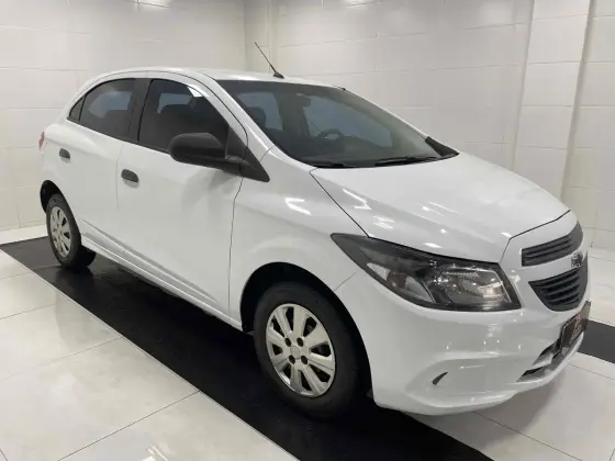 CHEVROLET ONIX 1.0 MPFI JOY 8V FLEX 4P MANUAL CHEVROLET ONIX 1.0 MPFI JOY 8V FLEX 4P MANUAL