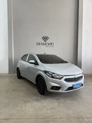 CHEVROLET ONIX 1.0 MPFI LT 8V FLEX 4P MANUAL CHEVROLET ONIX 1.0 MPFI LT 8V FLEX 4P MANUAL
