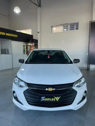 CHEVROLET ONIX 1.0 TURBO FLEX AUTOMÁTICO CHEVROLET ONIX 1.0 TURBO FLEX AUTOMÁTICO