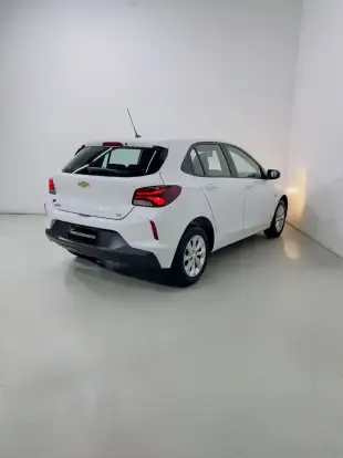 CHEVROLET-ONIX-2021